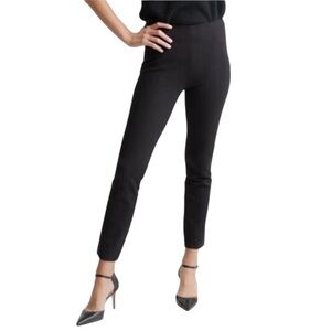 QUINCE ULTRA-STRETCH PONTE PINTUCK ANKLE Classic Black Petite Pants M